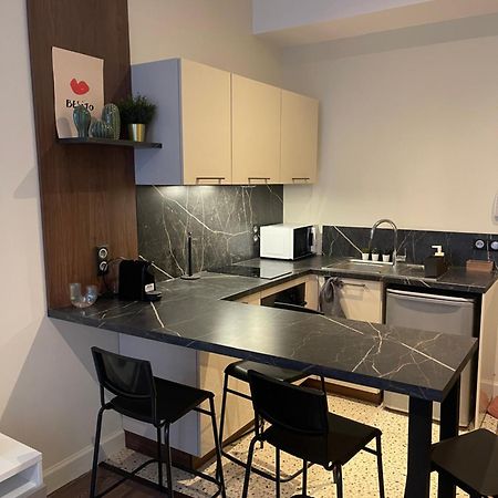 Appartement Au Coeur Du Centre Ville De Carcassonne Exteriér fotografie