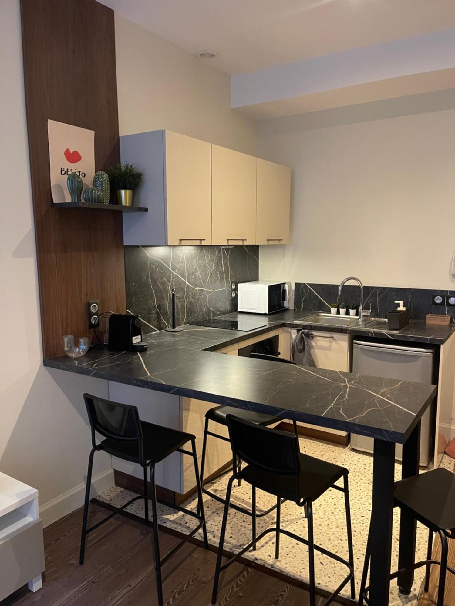 Appartement Au Coeur Du Centre Ville De Carcassonne Exteriér fotografie