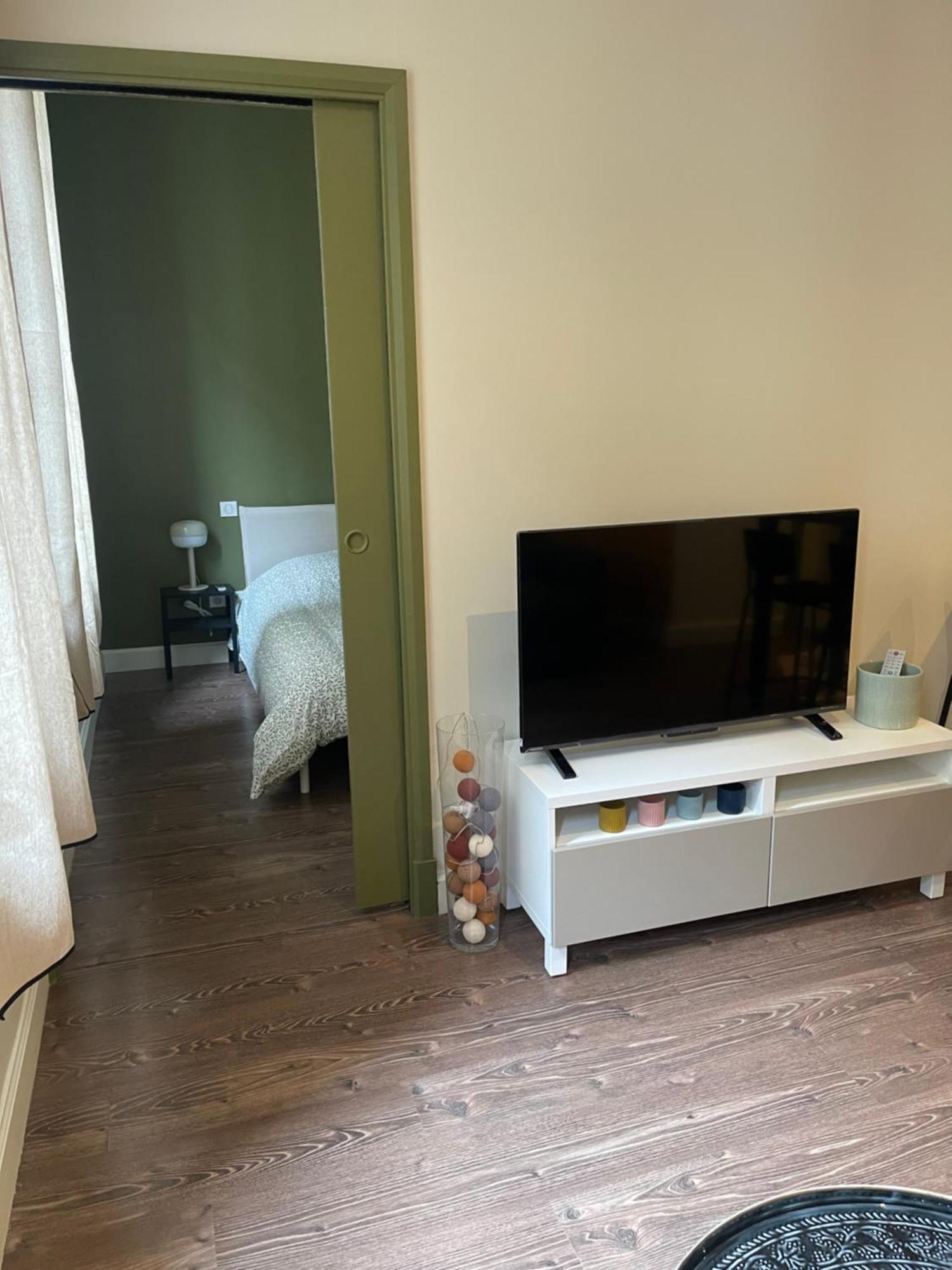 Appartement Au Coeur Du Centre Ville De Carcassonne Exteriér fotografie
